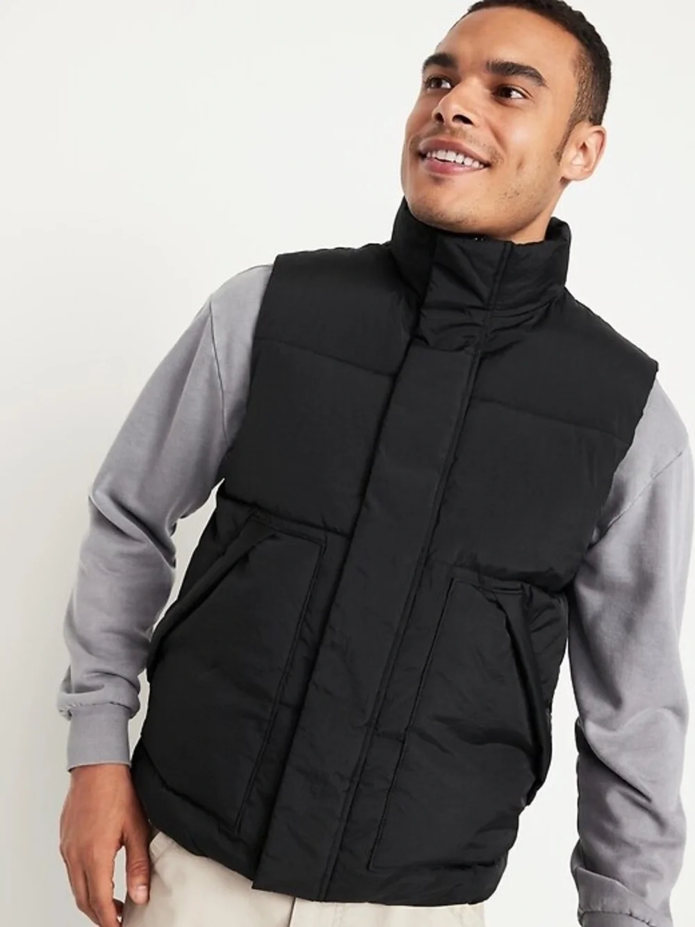 New with Tags Old Navy Frost Free Water Resistant Puffer Vest Black Small